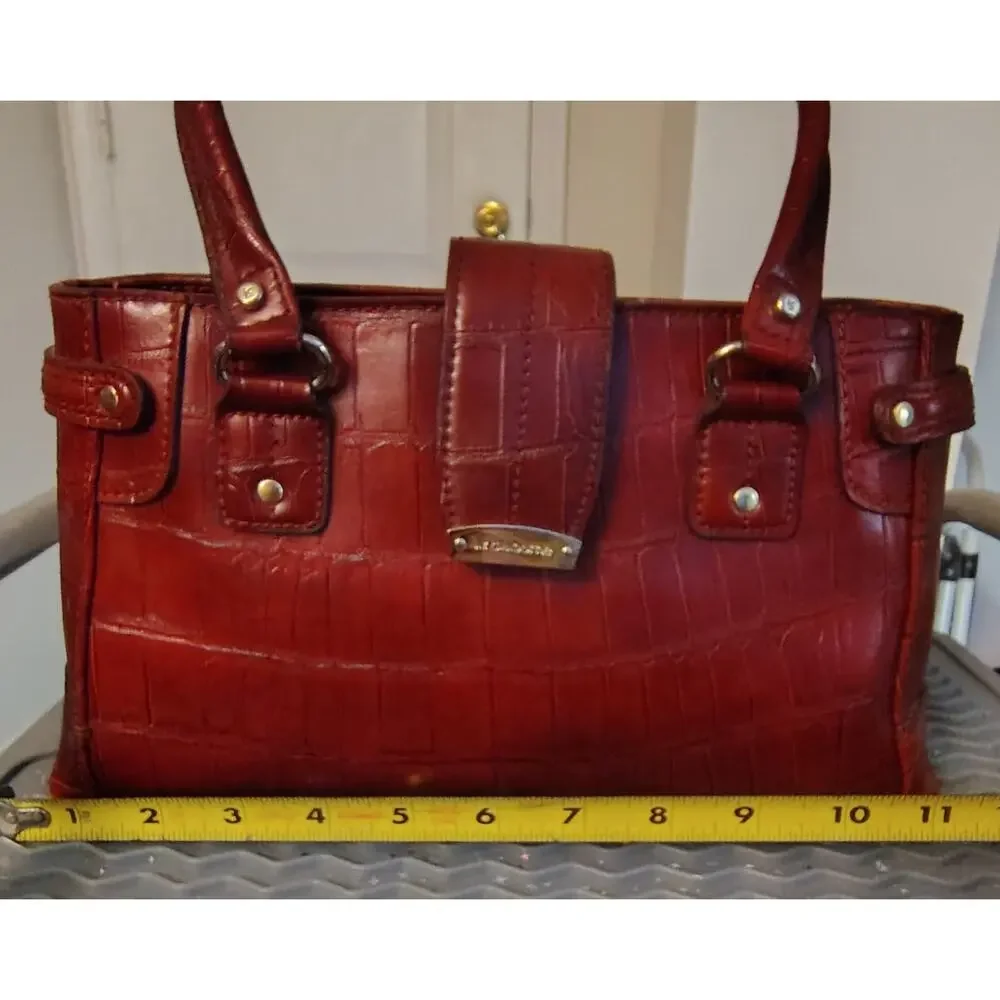 #PH23 -LIZ CLAIBORNE CROC EMBOSSED HANDBAG - DEEP RED